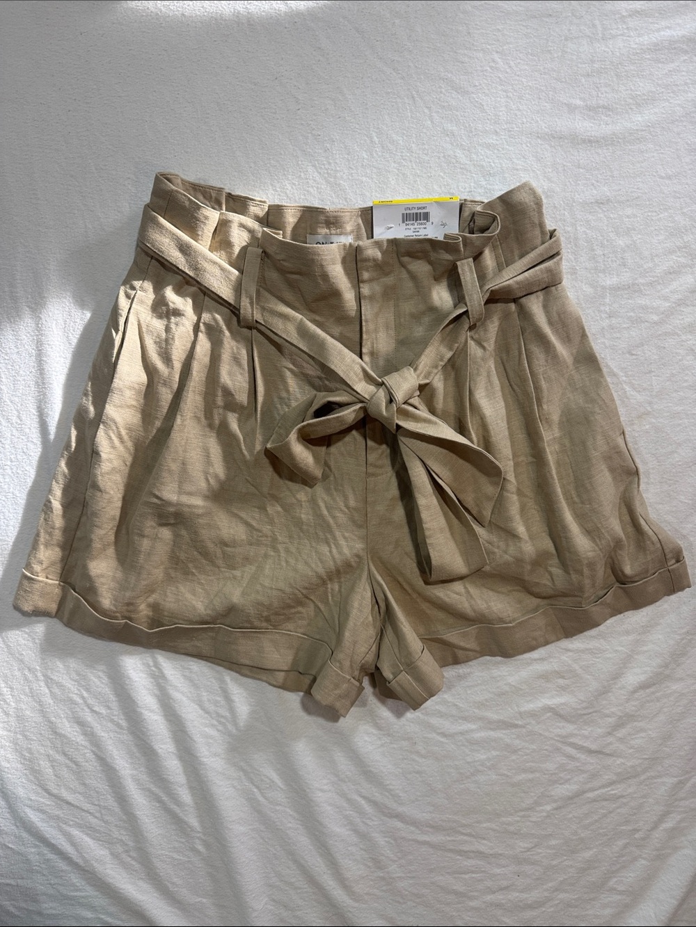 On 34th Safari Belted Paperbag High-Waisted Utility Shorts - Size M